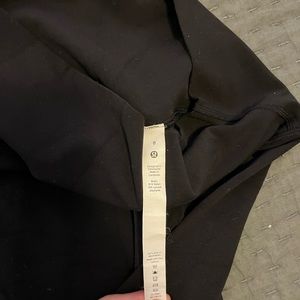 Lululemon leggings size 8 black